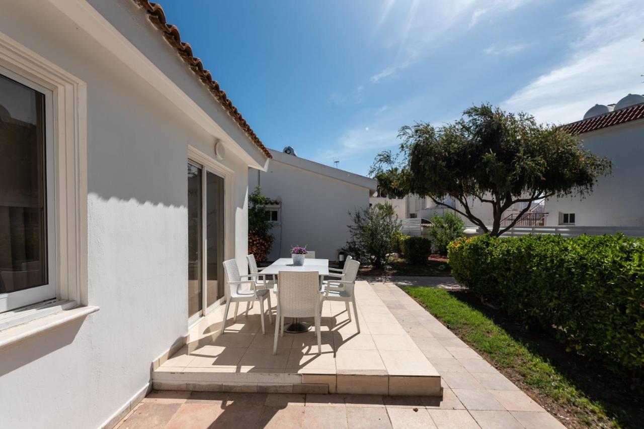 Fig Tree Z Holiday Resort Paralimni Dış mekan fotoğraf