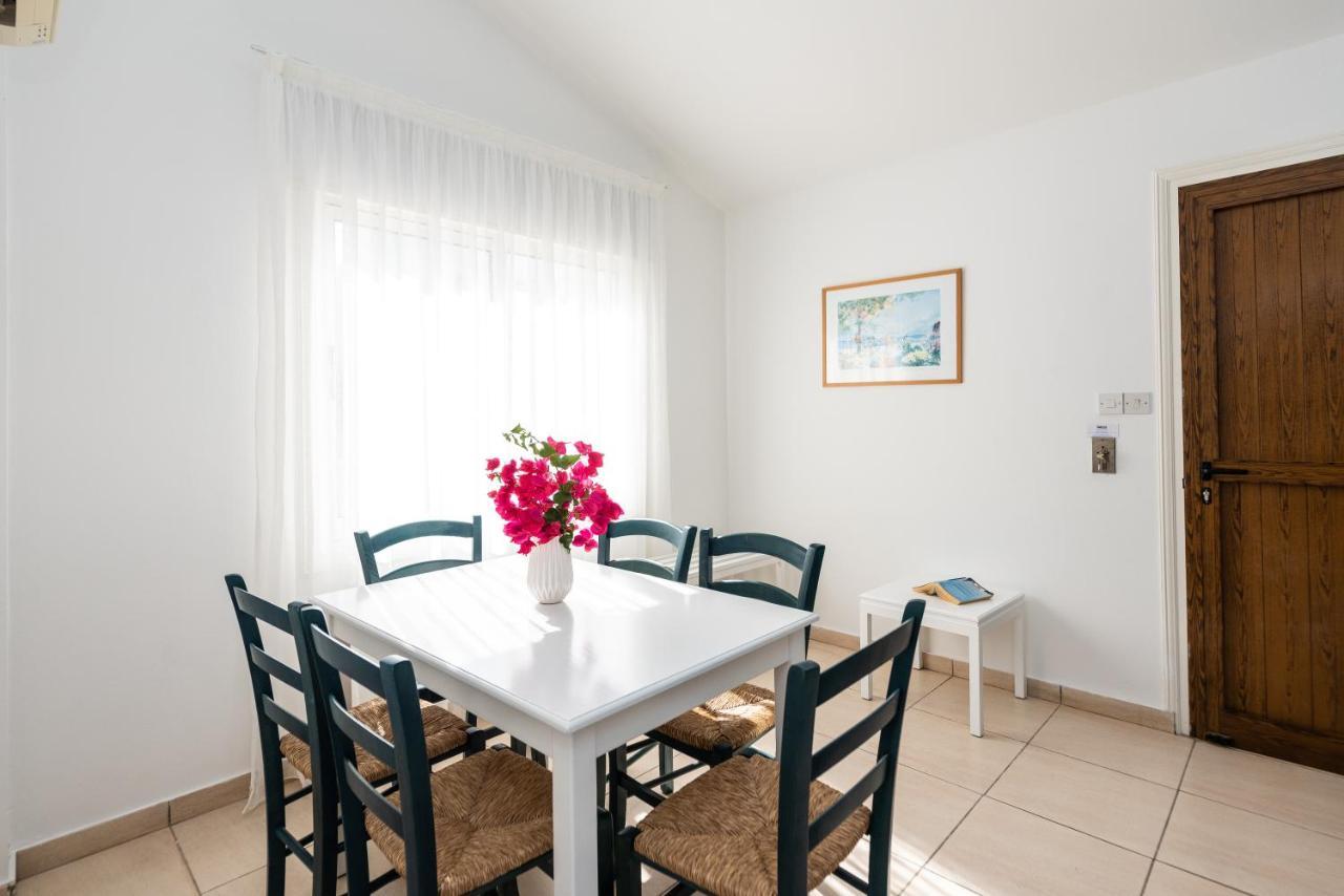 Fig Tree Z Holiday Resort Paralimni Dış mekan fotoğraf
