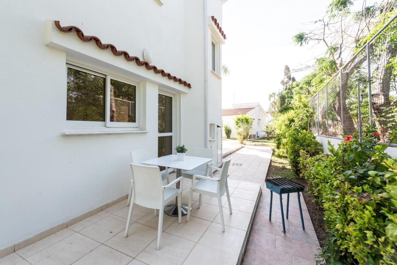 Fig Tree Z Holiday Resort Paralimni Dış mekan fotoğraf