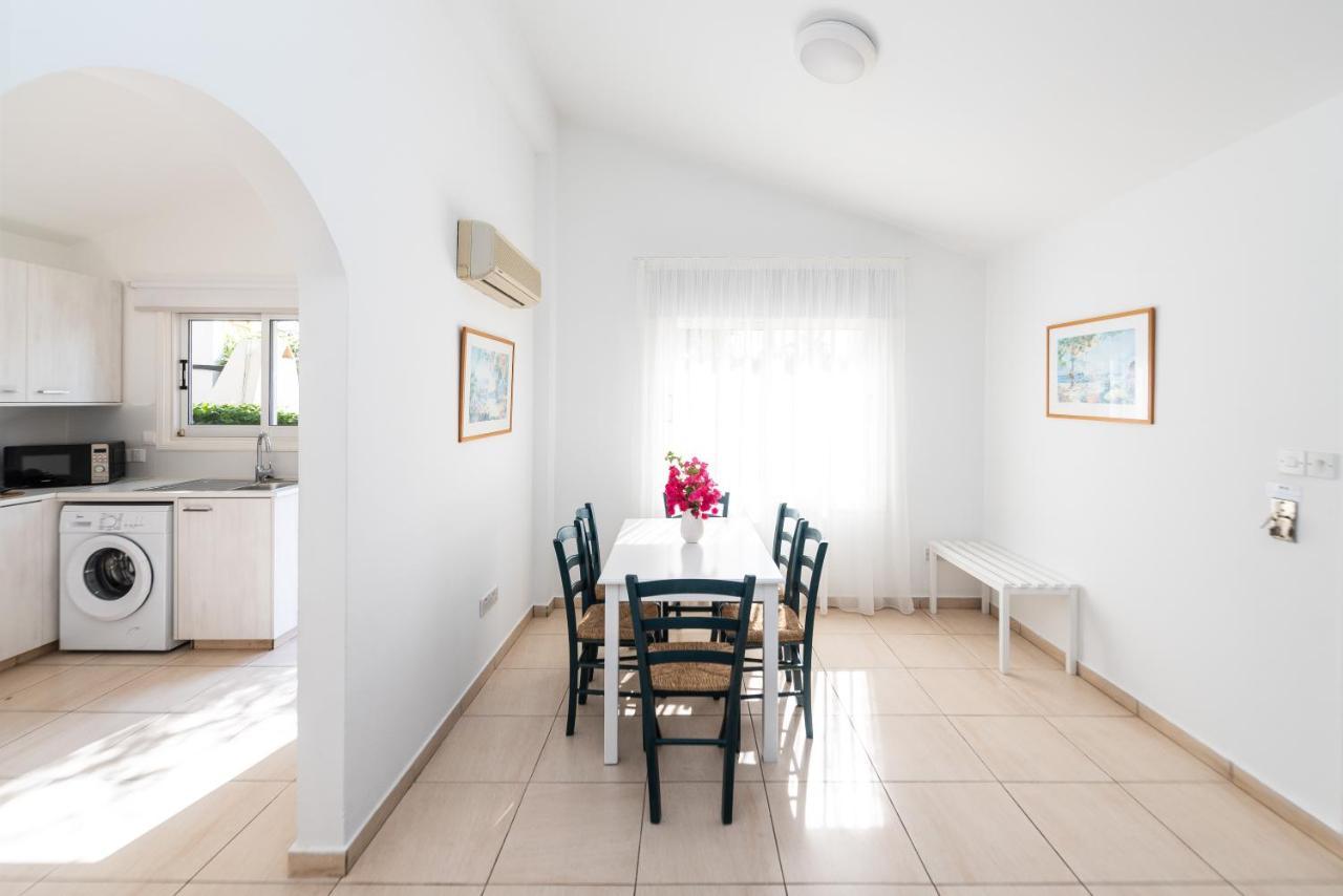 Fig Tree Z Holiday Resort Paralimni Dış mekan fotoğraf